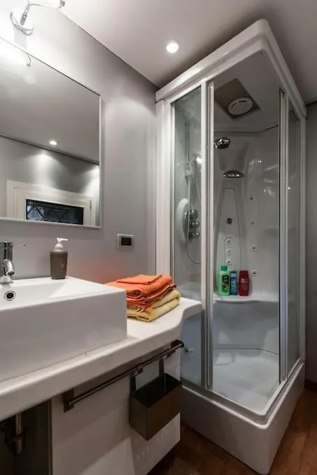 Apartmán Piccola Dimora In Palazzo Storico Benátky 0*,